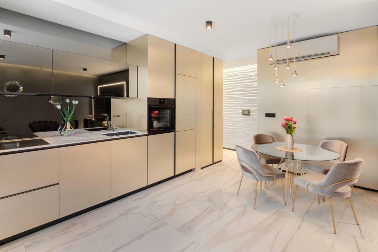 Posh Residence Luxury Suites Σπλιτ Εξωτερικό φωτογραφία